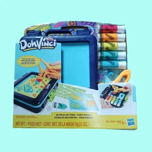 The dohvinci on the go art studio case is a 3 in 1 kit